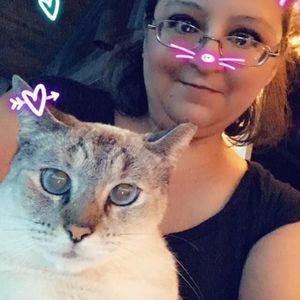 Meet your Posher, Karrie